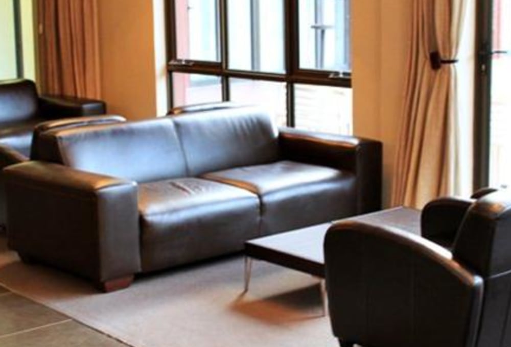 Golden Gate Hotel and Chalets